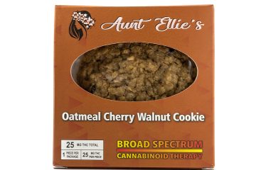 aunt ellies oatmeal cherry walnut cookie